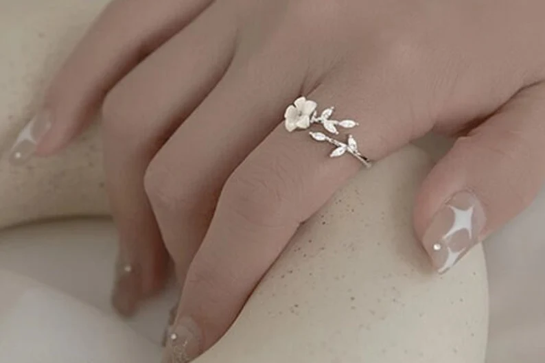 Seashell Flower Adjustable Ring | Made Out Sea Shells | 925 Sterling Silver Stamped | Made Out Real Sea Shells | Delivered in Gift Box.